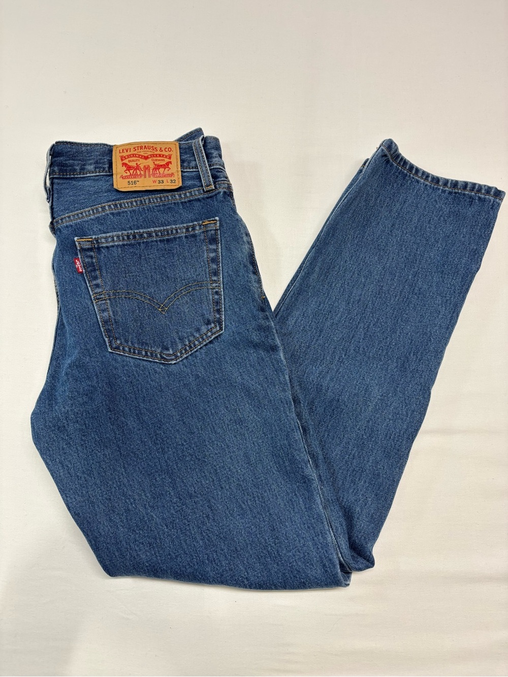 Levi's 516 Men's Straight Leg Blue Jeans Size 33x32 casual party Office- 471